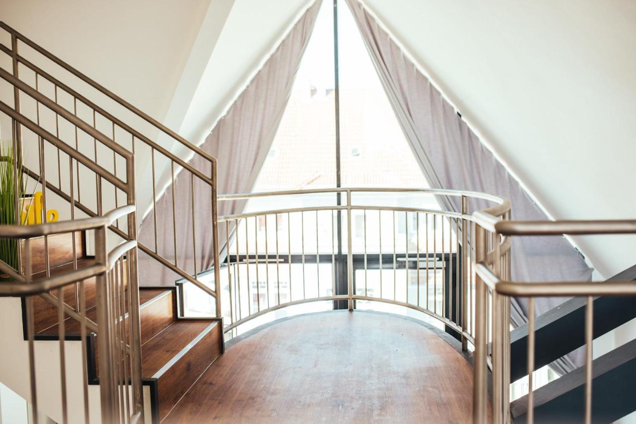 Fantastic Loft With Balcony Leilighet Berlin Eksteriør bilde